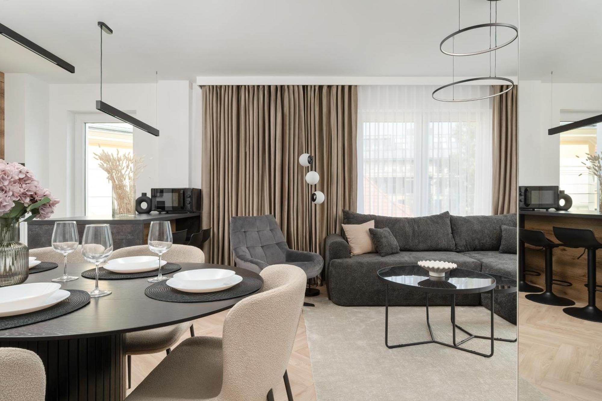 ורוצלב Elegancki Apartament Z Parkingiem Blisko Starego Miasta By Noclegi Renters מראה חיצוני תמונה